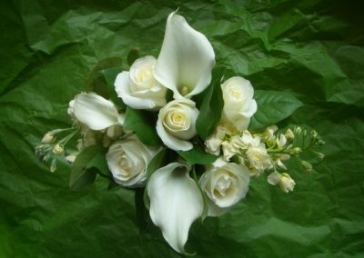 white calla lily and rose wedding bouquet